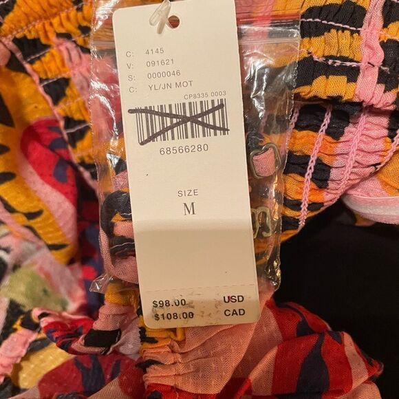 João Incerti for Anthropologie The
Cecy Puff Sleeve Off Shoulder
Top size M NWT - Picture 8 of 8